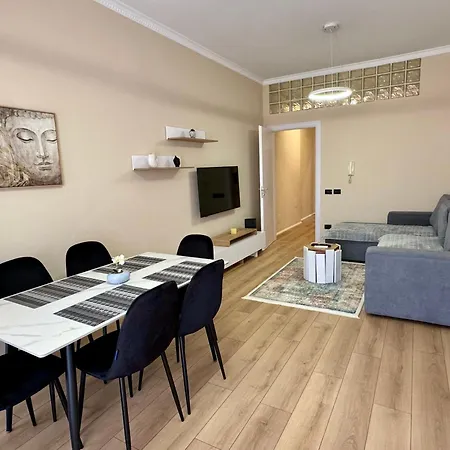 New Bazaar Cozy 3 Appartamento *