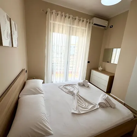 New Bazaar Cozy 3 Τίρανα