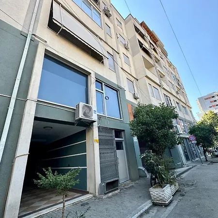 Διαμέρισμα New Bazaar Cozy 3 Τίρανα