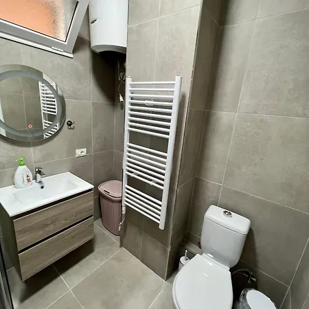 New Bazaar Cozy 3 Τίρανα