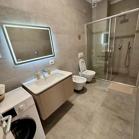 Apartment New Bazaar Cozy 3 Tirana